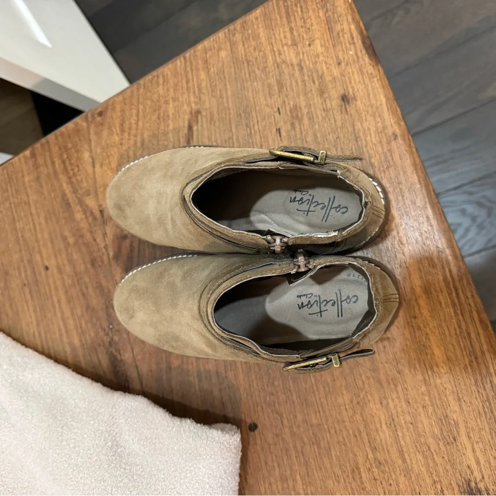 Clarks boots. - Picture 2 of 6